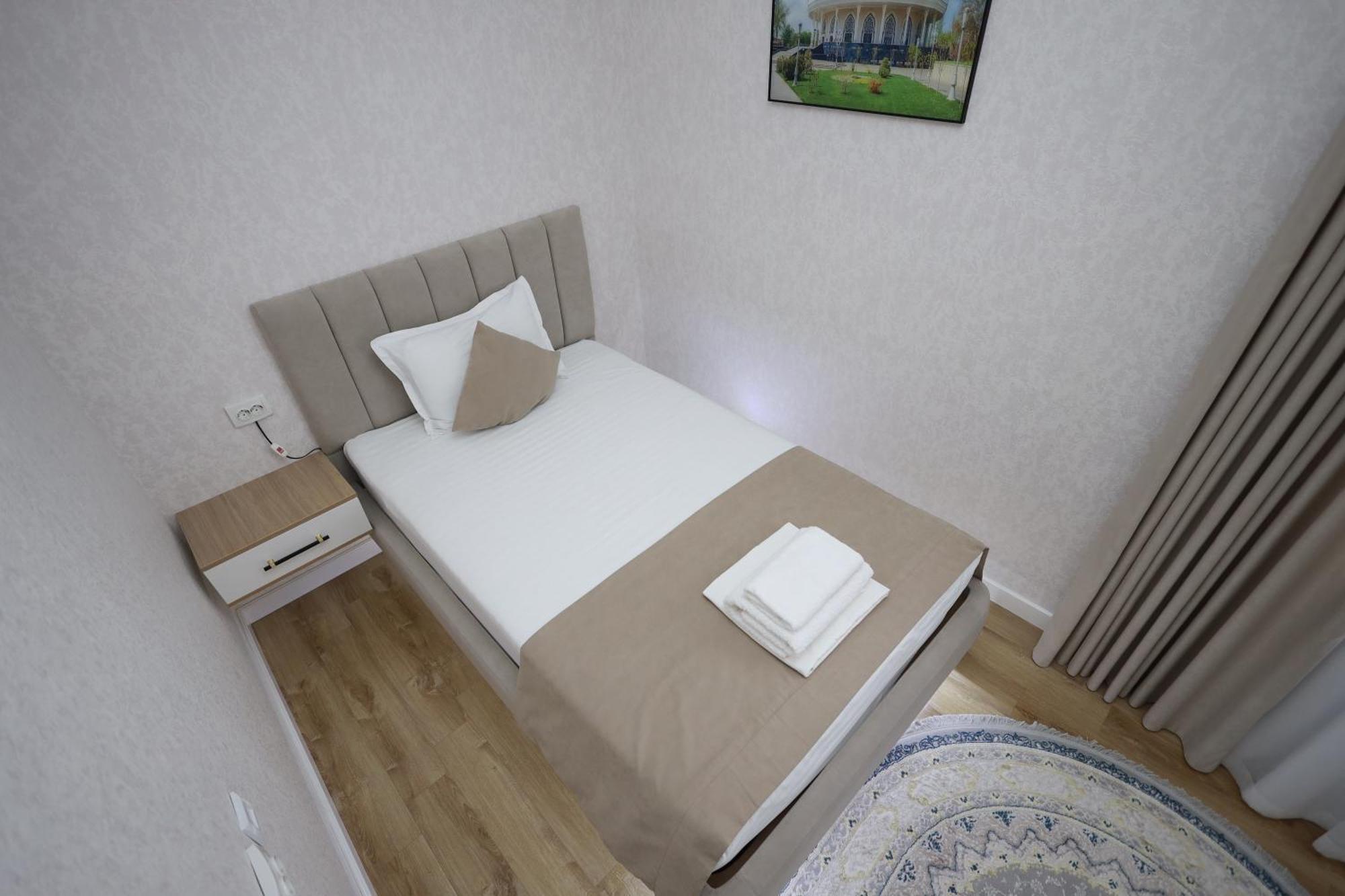 נוקוס Ideal Hotel מראה חיצוני תמונה