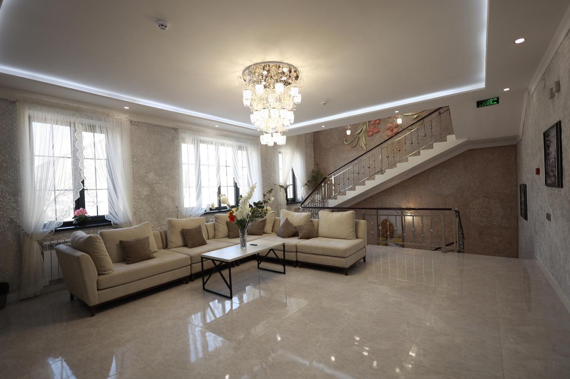 נוקוס Ideal Hotel מראה חיצוני תמונה